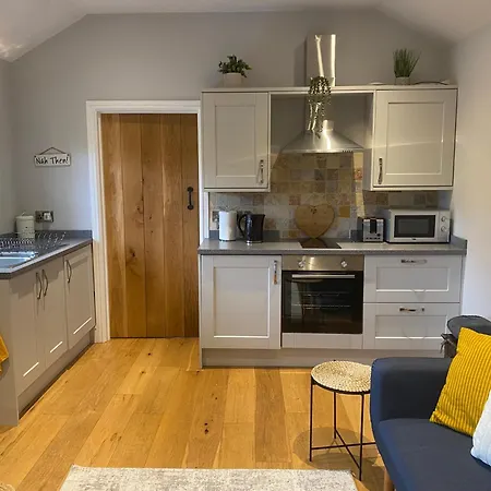 아파트 The Annexe